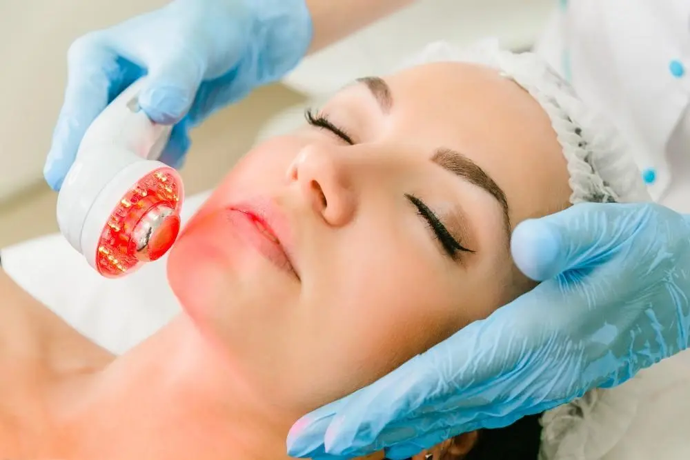 woman having non-surgical Morph8 treatment Sands End